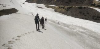 tracking